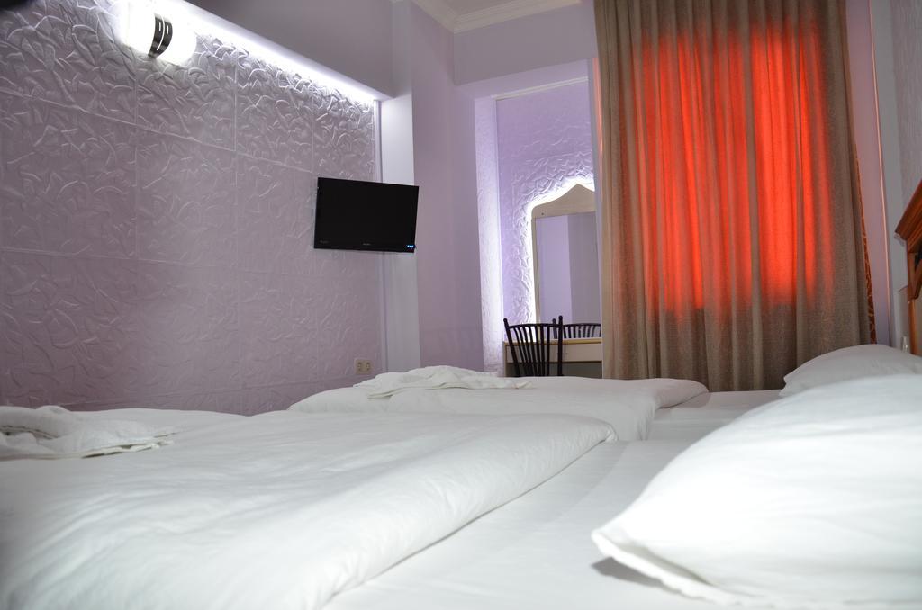 אנטליה Ozturk Hotel מראה חיצוני תמונה