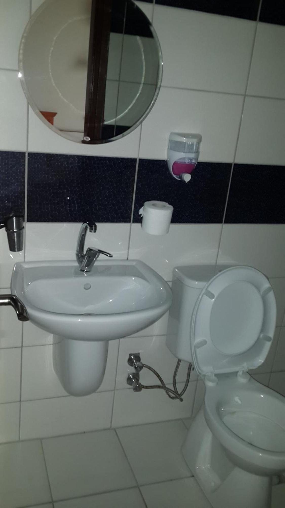 אנטליה Ozturk Hotel מראה חיצוני תמונה