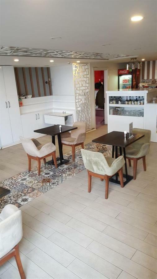 אנטליה Ozturk Hotel מראה חיצוני תמונה