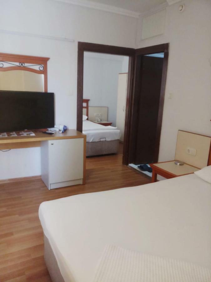 אנטליה Ozturk Hotel מראה חיצוני תמונה